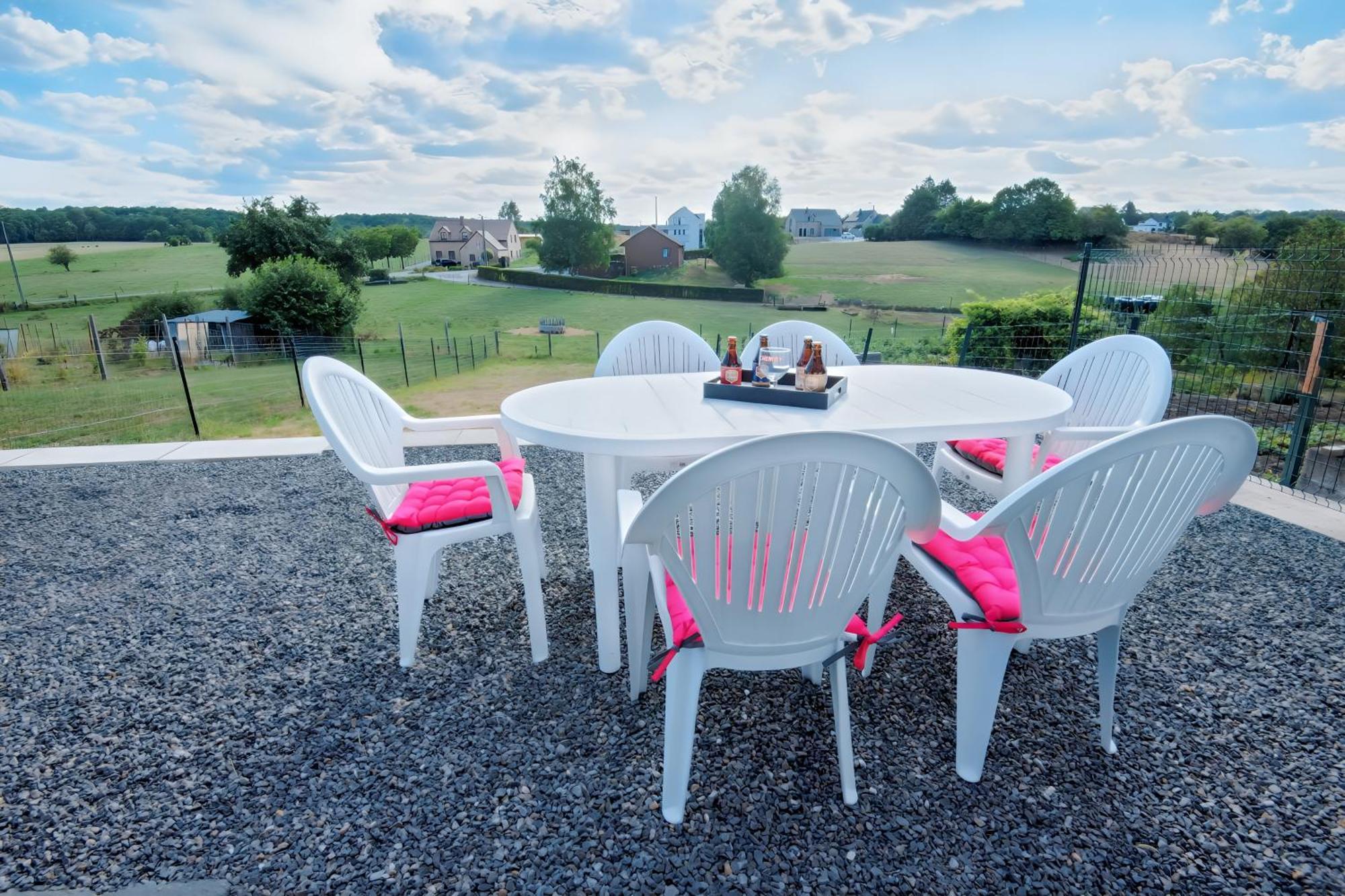 Au Chant Des Roches - Parking - Wifi - Terrasse - Chambres Familiales - Cerfontaine Kültér fotó