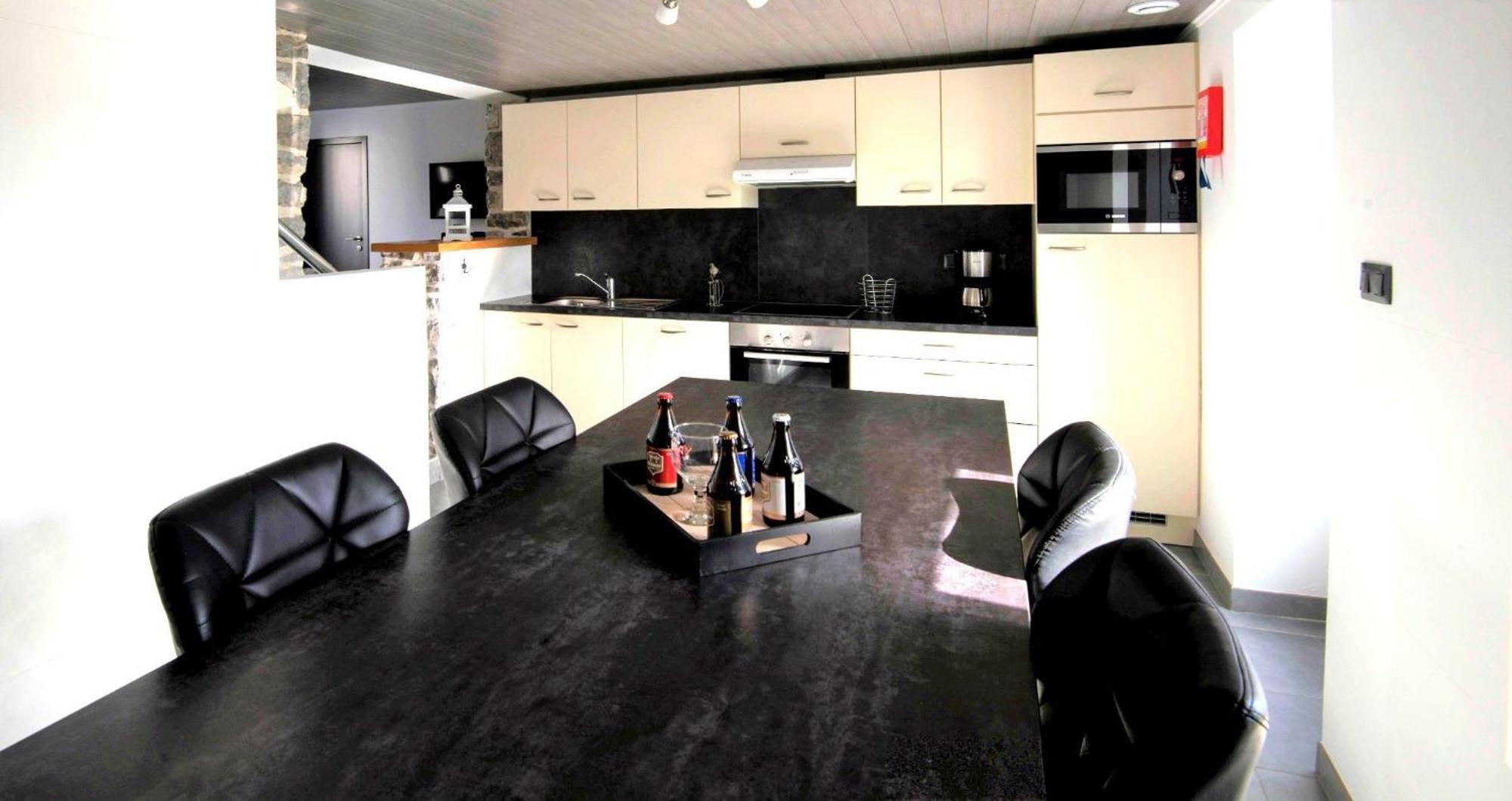 Au Chant Des Roches - Parking - Wifi - Terrasse - Chambres Familiales - Cerfontaine Kültér fotó